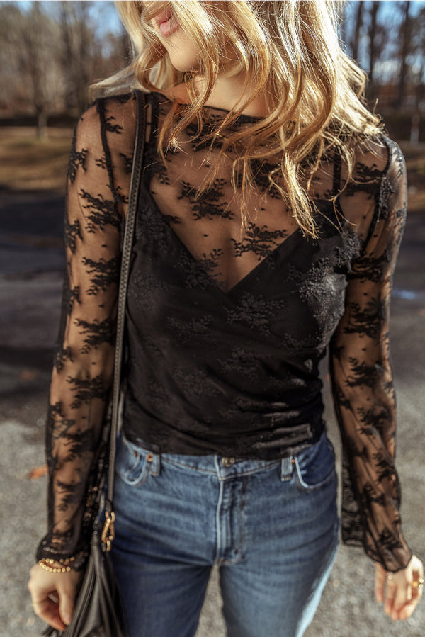 Black Lace Mesh Crochet — Tops/Blouses & Shirts, photo principale LeGeekShop