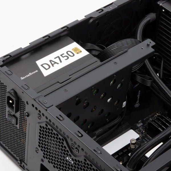 SilverStone SST-GD11B, HTPC-Gehäuse - SilverStone - vue 11