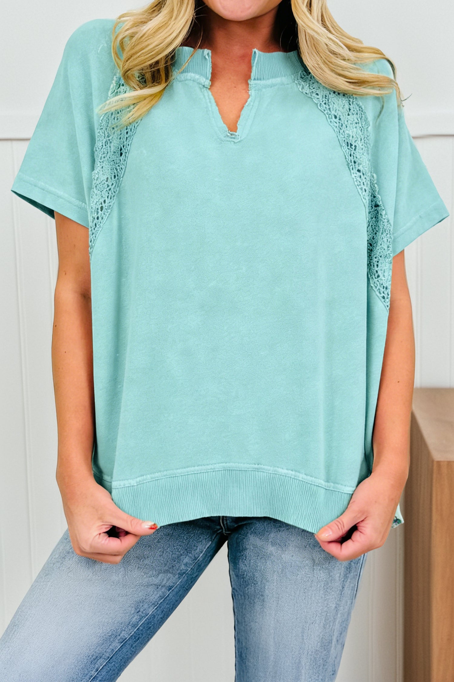 Mint Green Raw Cut — Tops/Tops & Tees, photo principale LeGeekShop