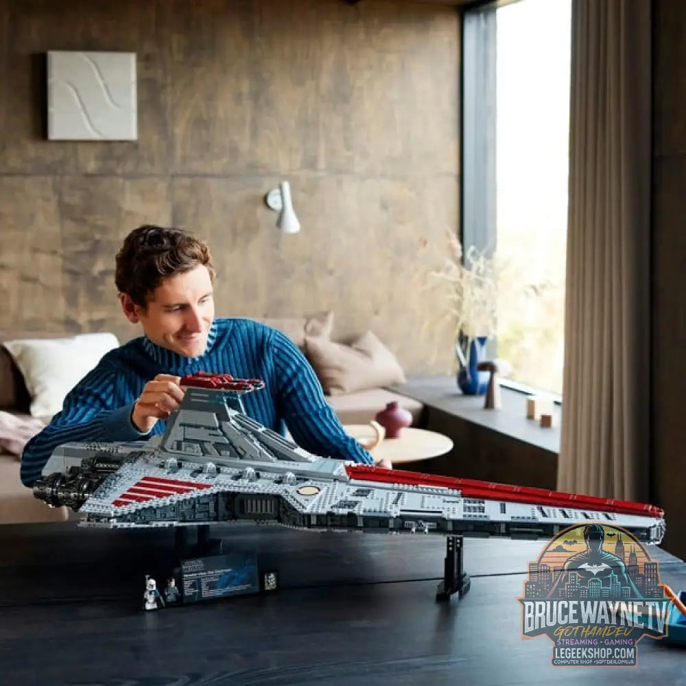LEGO 75367 Star Wars Republikanischer Angriffskreuzer der Venator-Klasse, jeu de construction - LEGO - vue 2