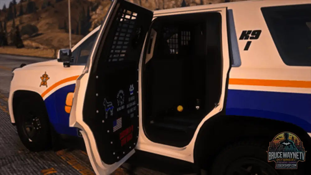 🚔 2021 Police K9 Pack REMASTERED - Redneck… — mod fivem, vue 15, LeGeekShop