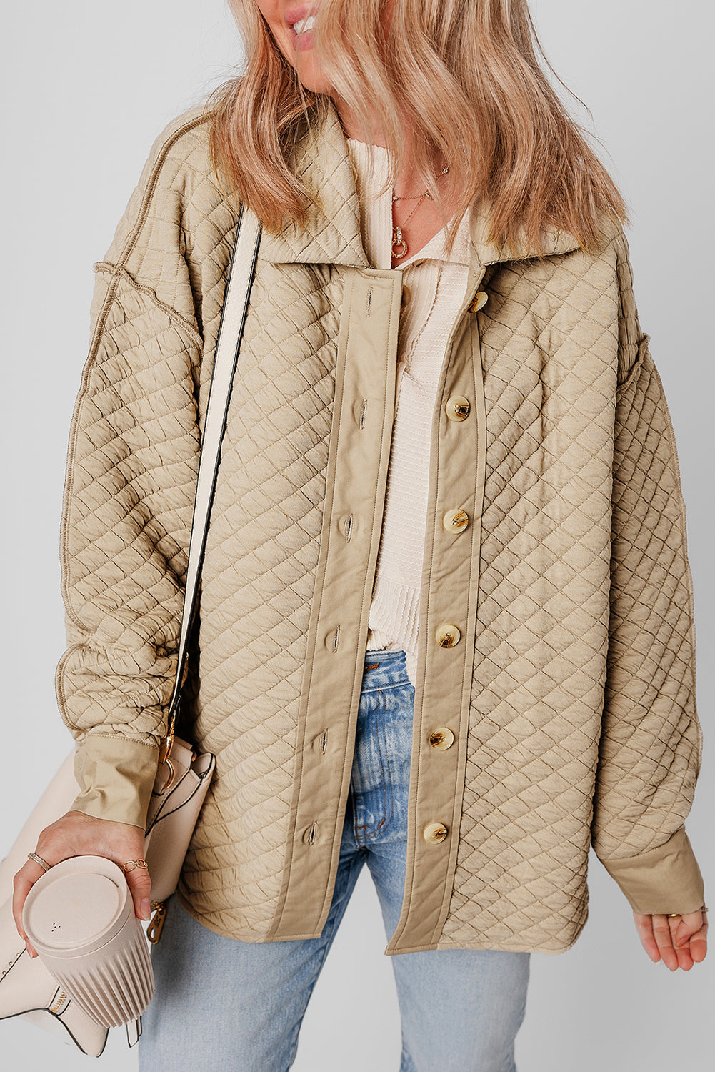 Pièce mode femme boutonnée, uni