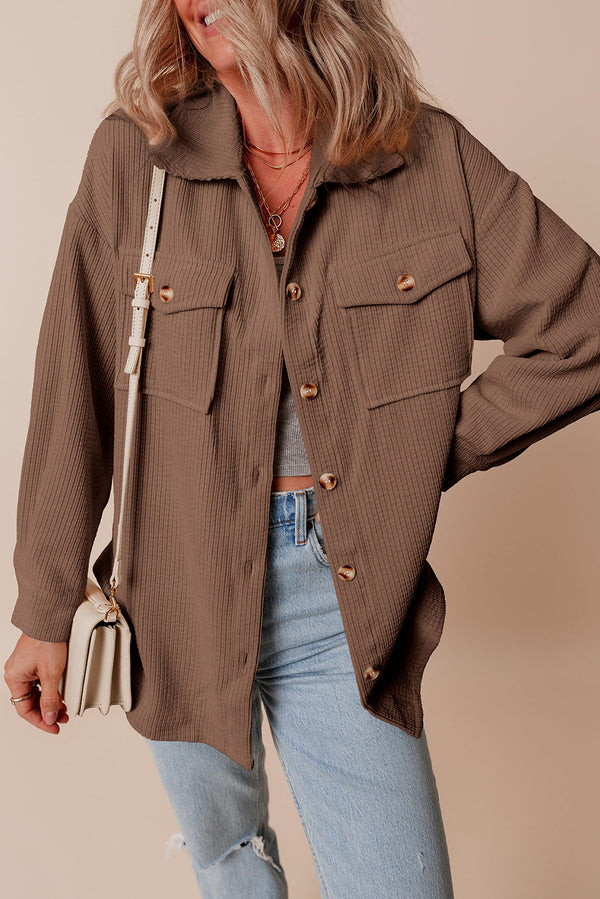 Pièce mode femme boutonnée, poches
