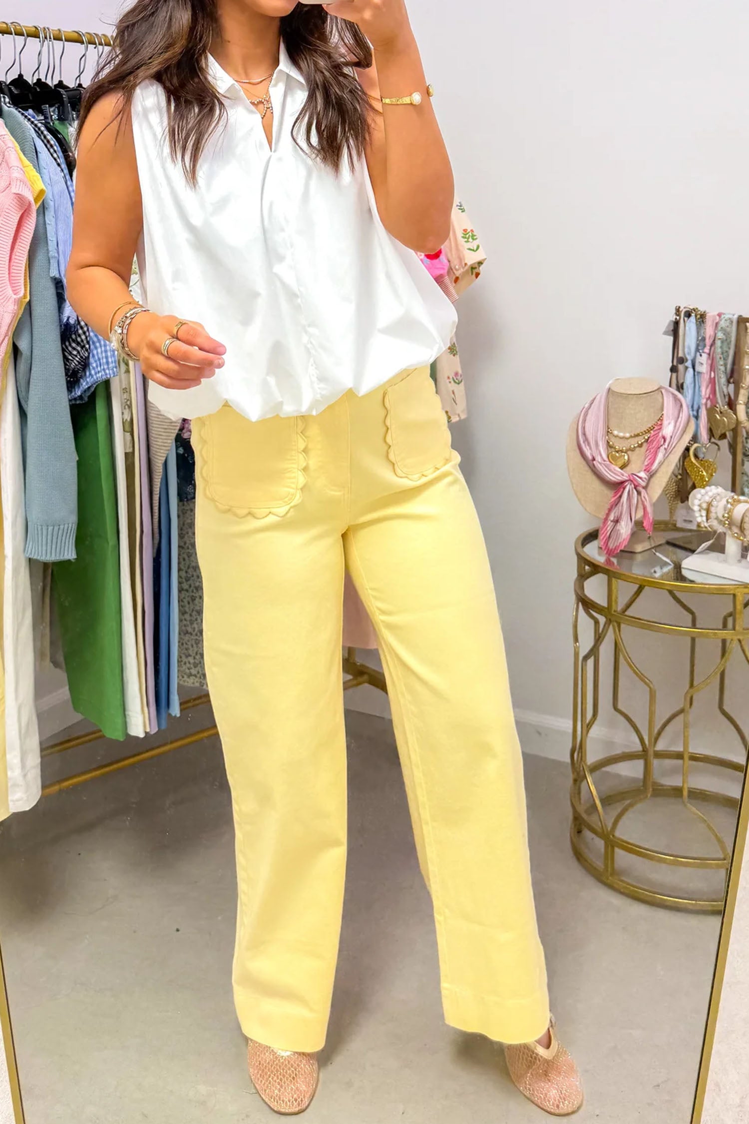 Yellow Solid Color Scalloped Patch Pocket Shift Jeans