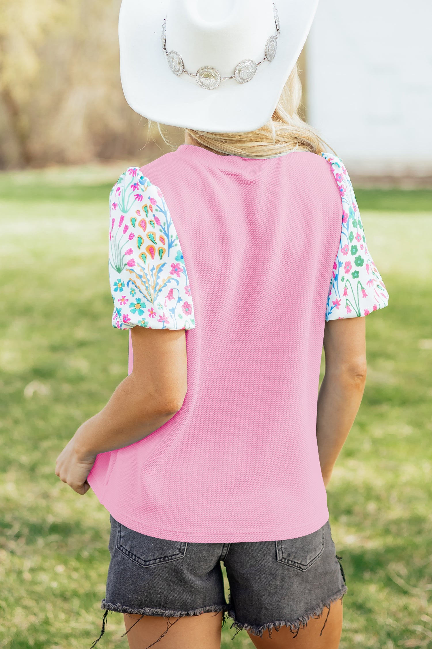 Pink Round Neck Textured Contrast Floral Bubble Sleeve Blouse
