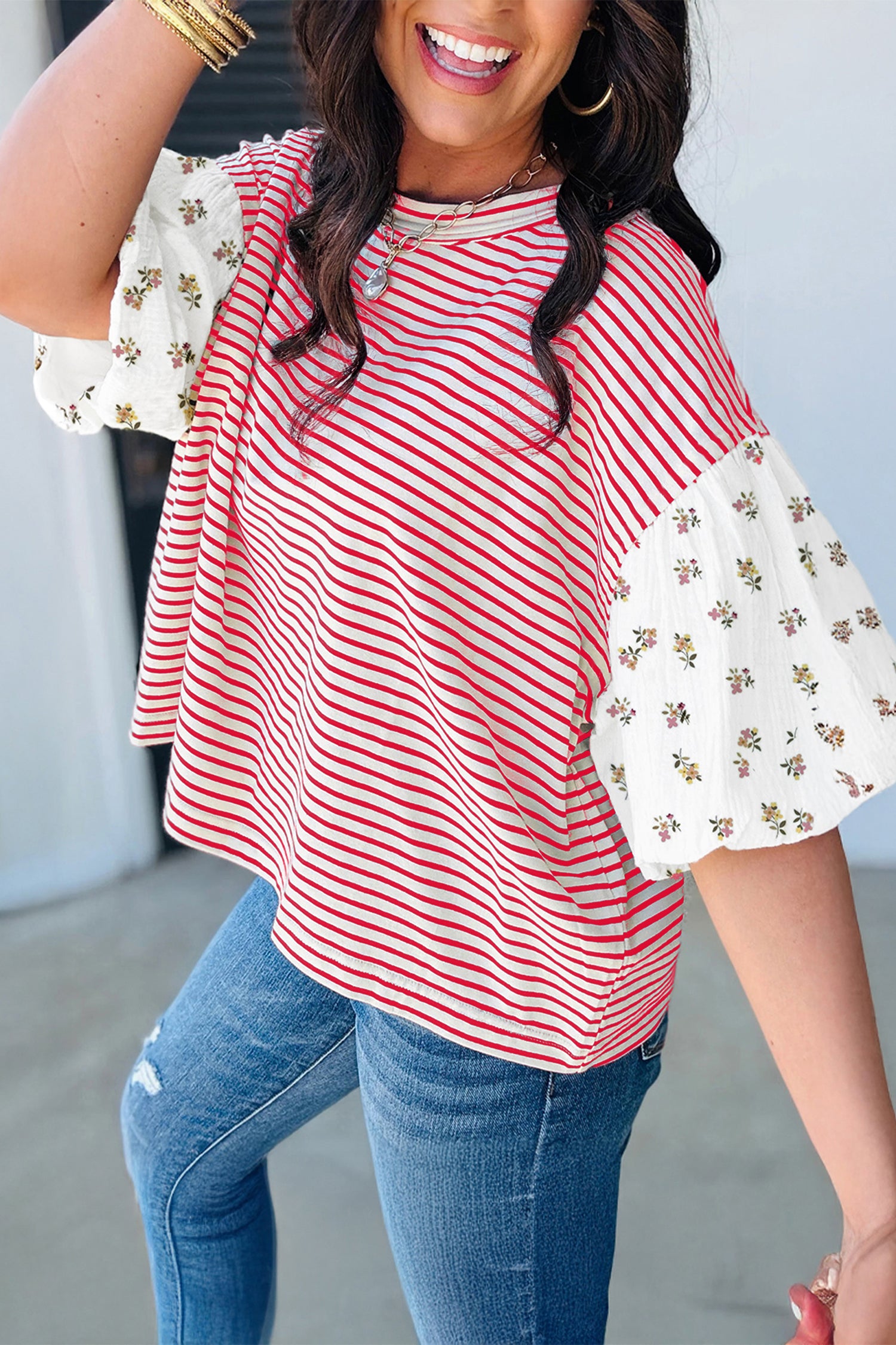 Red Stripe Floral Puff — Tops/Blouses & Shirts, vue 2, LeGeekShop