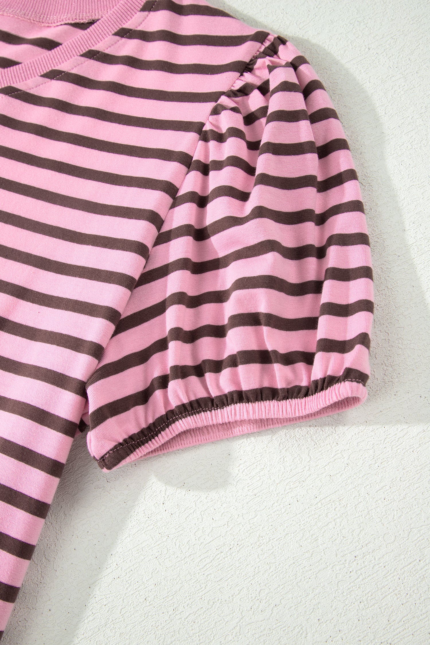 Rose Stripe Striped V — Tops/Tops & Tees, vue 6, LeGeekShop