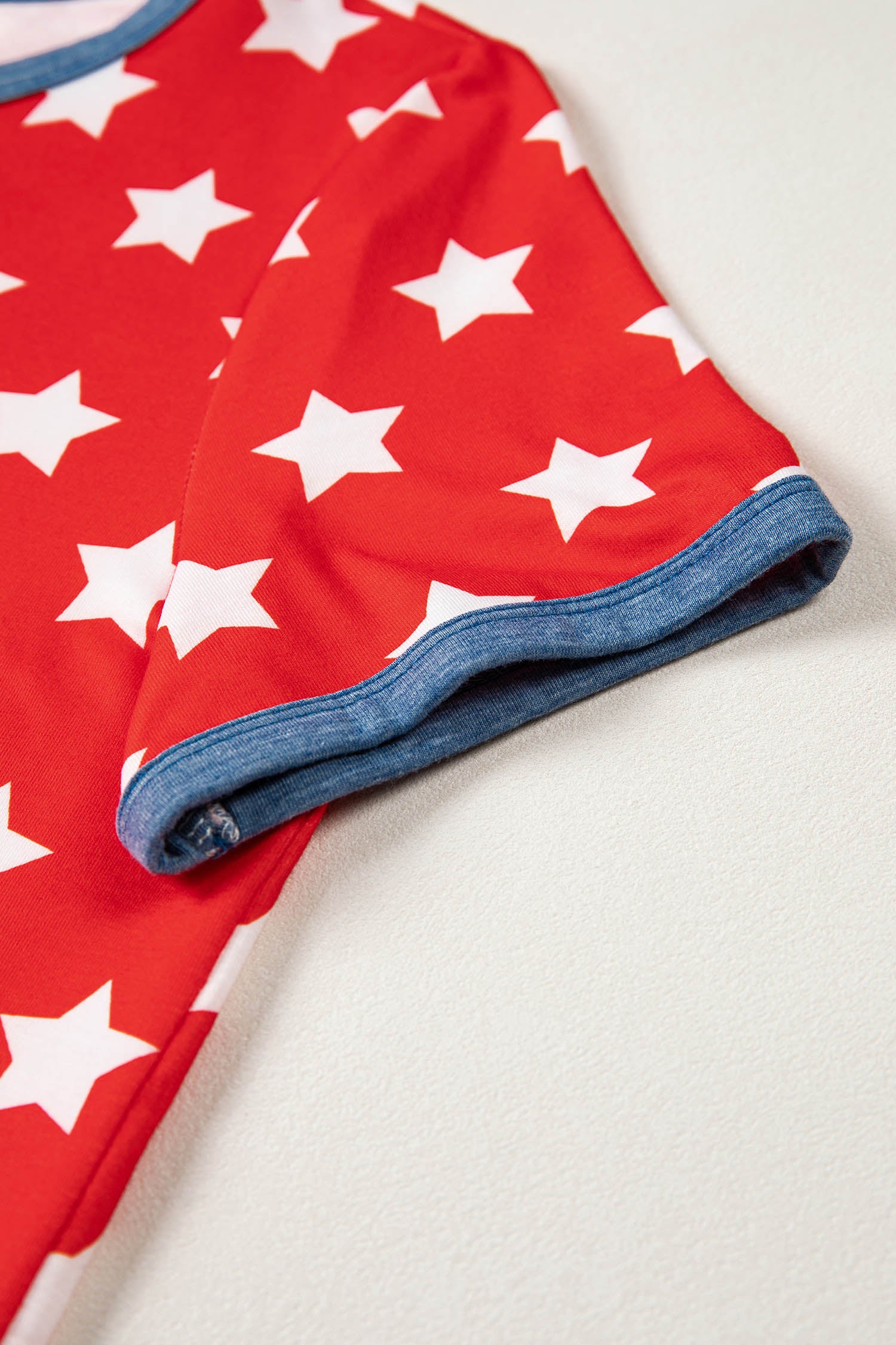 Red Stars Print Colorblock — détail Tops/Tops & Tees, vue 8, LeGeekShop
