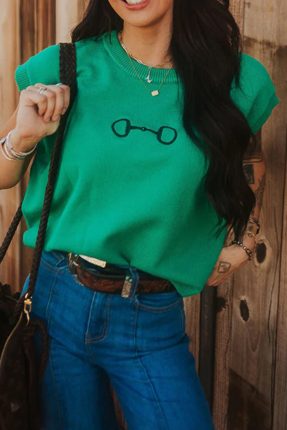 Pull femme brodé, manches courtes, ample — vert
