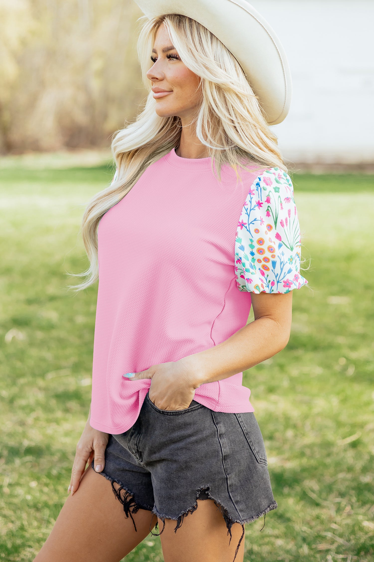 Pink Round Neck Textured Contrast Floral Bubble Sleeve Blouse