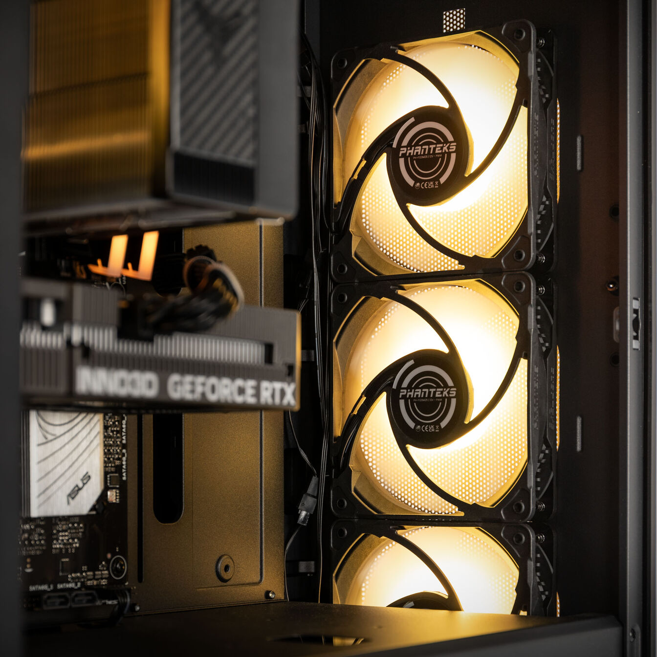 KingForge Gaming-PC Bronze, AMD Ryzen 5 7500F, RTX 5060, Phanteks Eclipse G370A – Fertig-PC avec Windows - King Mod Systems - vue 8