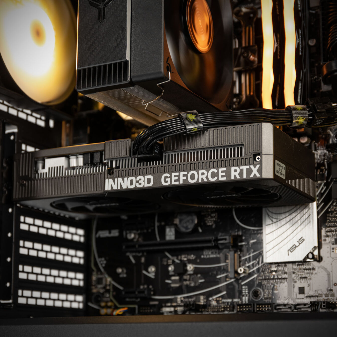 KingForge Gaming-PC Bronze, AMD Ryzen 5 7500F, RTX 5060, Phanteks Eclipse G370A – Fertig-PC - King Mod Systems - vue 7