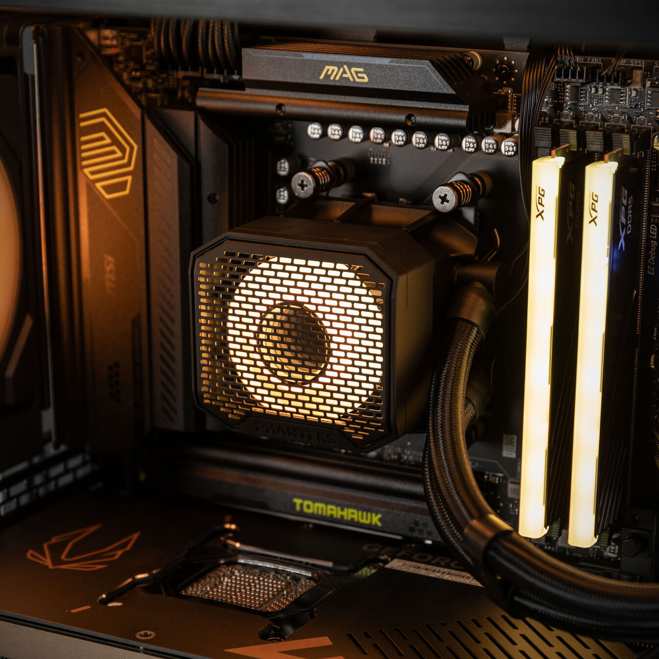 KingForge Gaming-PC GrandMaster, AMD Ryzen 7 9850X3D, RTX 5090, Phanteks Evolv X2 – Fertig-PC - King Mod Systems - vue 6