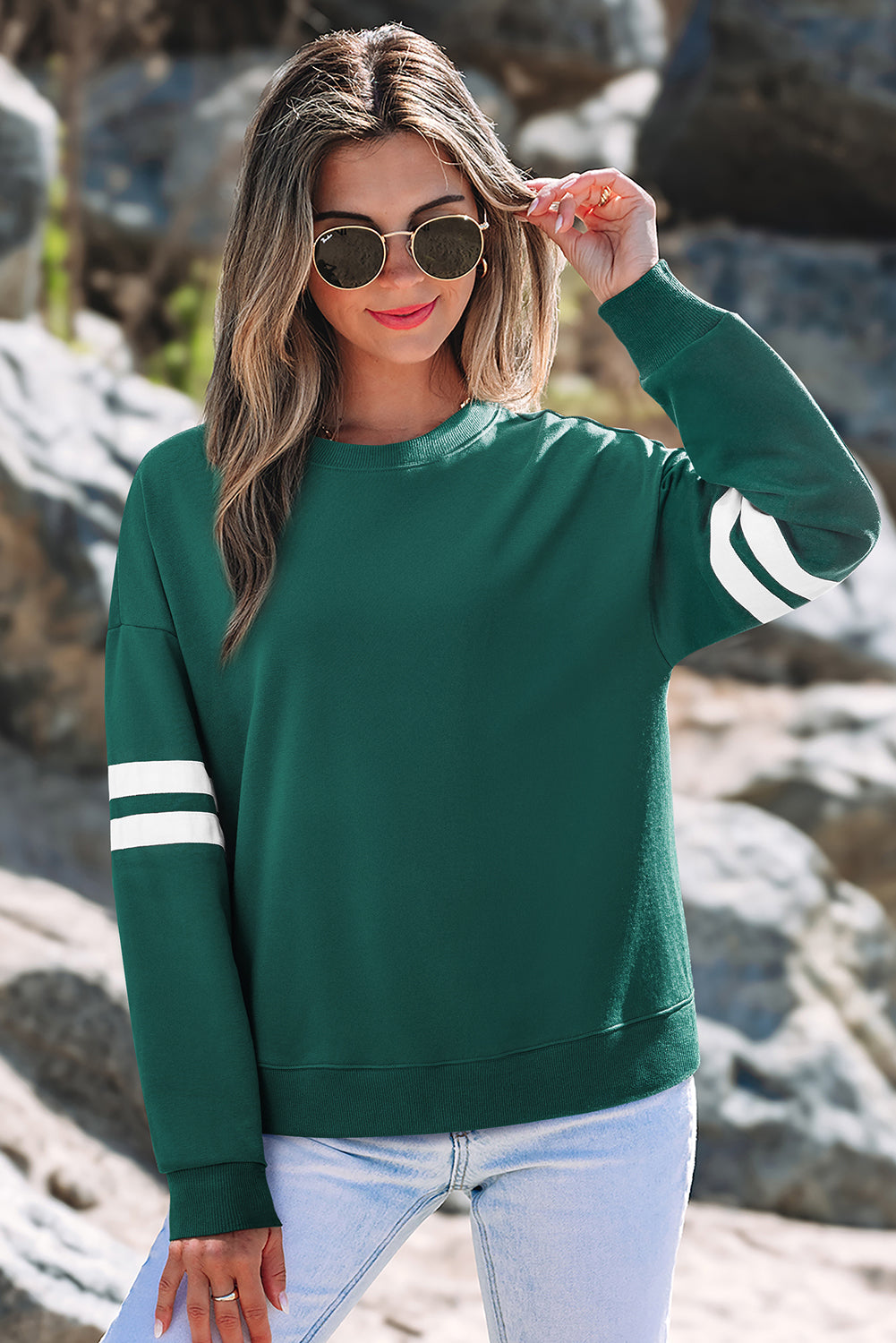 Sweat détails varsity, épaules tombantes, oversized — blanc