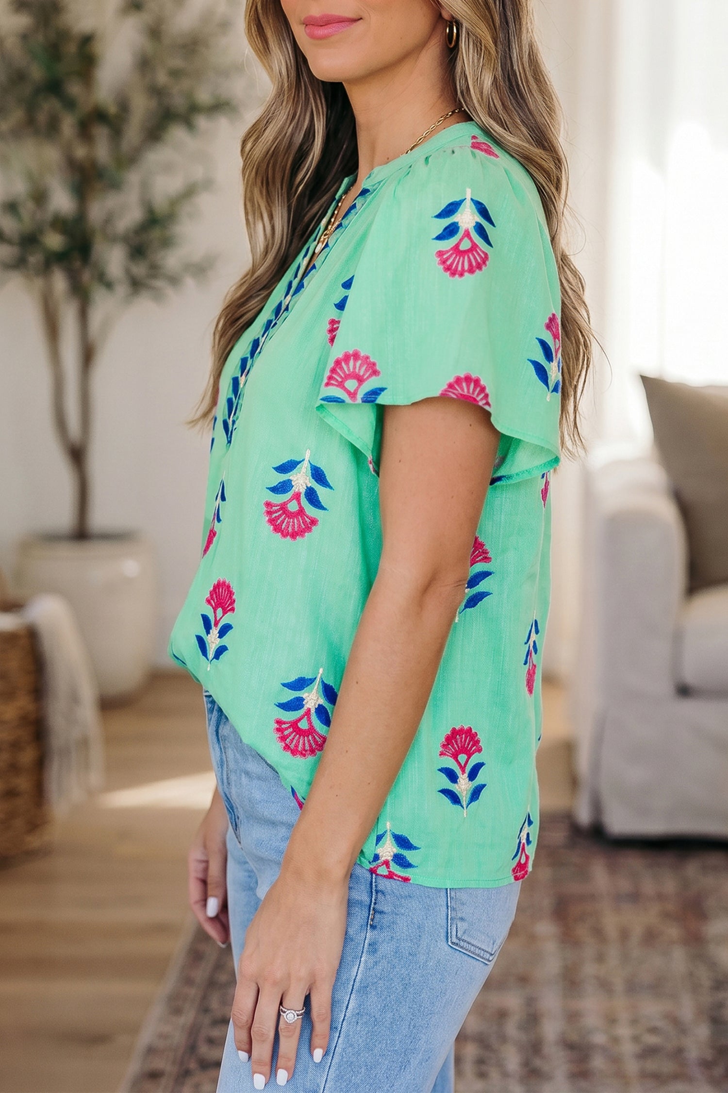 Green Floral V Neck — Tops/Blouses & Shirts, vue 2, LeGeekShop