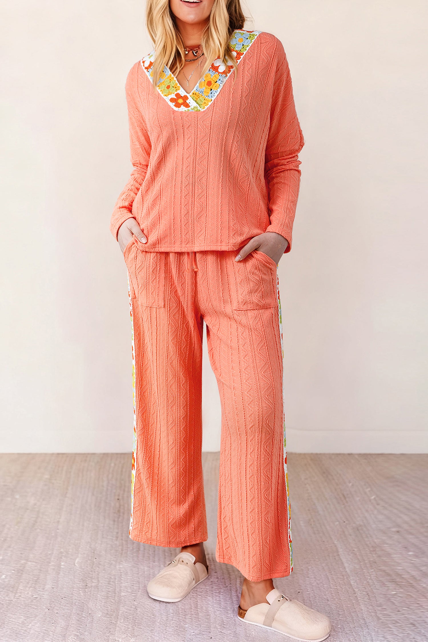 Pantalon femme floral, col V — orange