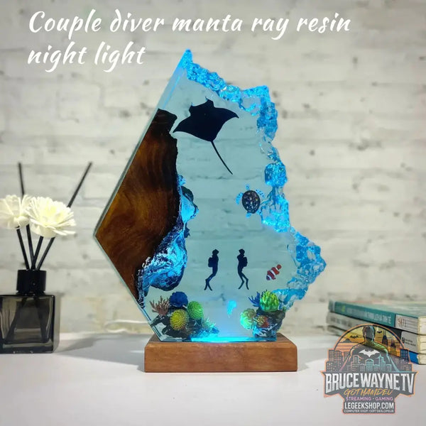 Nouvelle atmosphère Couple Divers Manta Ray résine ornements lumineux résine époxy océan décoration de la maison