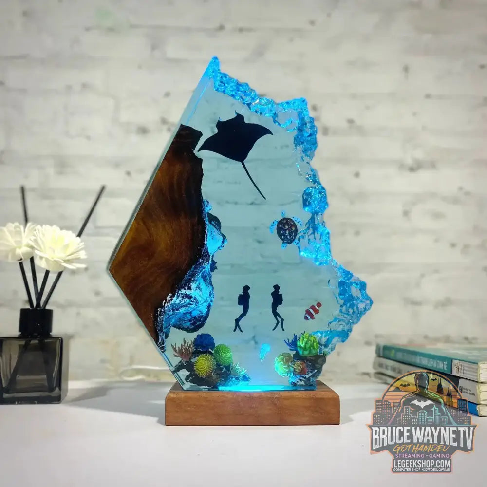 Nouvelle atmosphère Couple Divers Manta Ray résine ornements lumineux résine époxy océan décoration de la maison